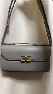 （分類：）位於 。 由 hailey___ 提交（商品編號 1463869254，圖片 1）。簡介： 。