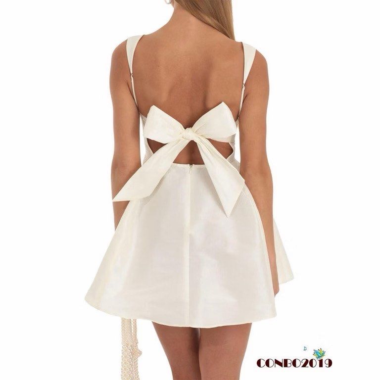 Satin backless mini dress (Category: Dresses) located in Taytay. Submitted by murahubblueapppage (Listing ID 1463927585, Image 2). Description: Size small on tag What you see is what you get Waistline up to 26 inches Long: 35 inches from shoulder.