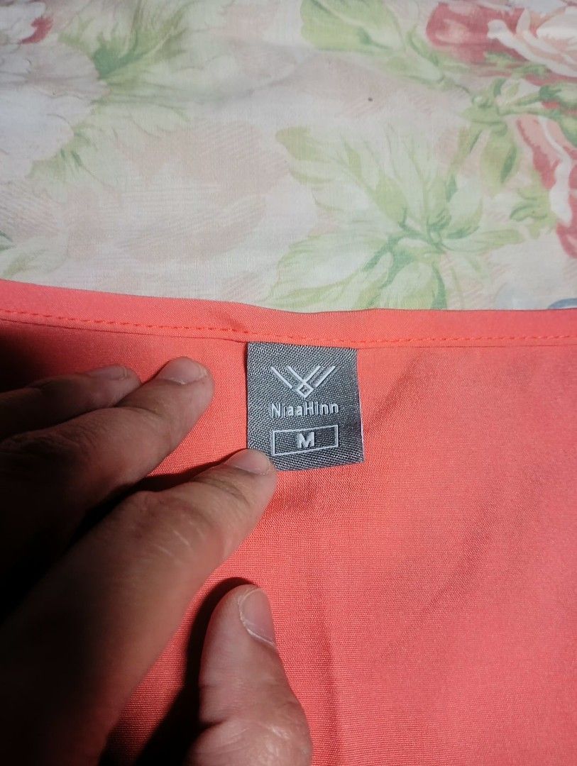 Scrubsuits (Category: Activewear) located in Manila. Submitted by ellamichaella (Listing ID 1463912544, Image 3). Description: 1200 for all.