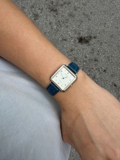 (Category: ) located in . Submitted by arrowvintagewatches (Listing ID 1463783852, Image 1). Description: .