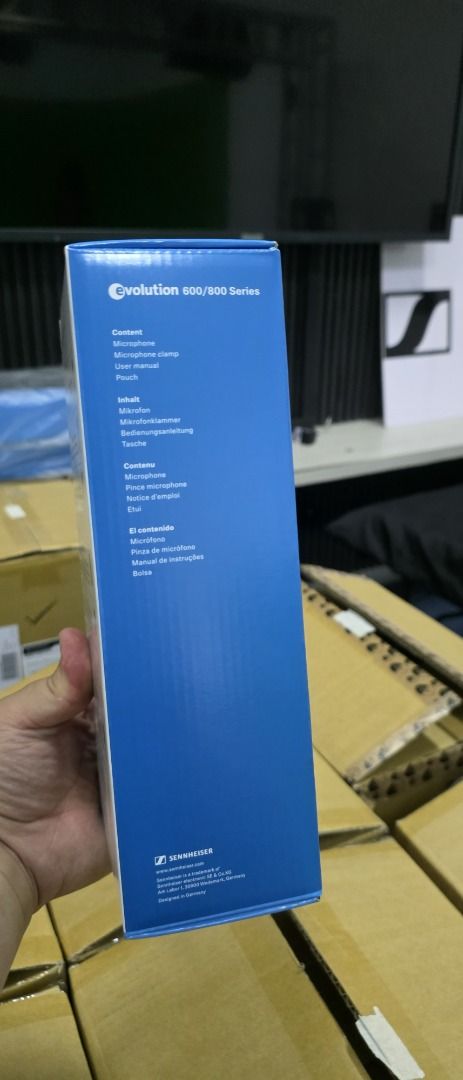 Sennheiser e 835 Wired Vocal Microphone (Category: Microphones) located in Pasig City. Submitted by minyey (Listing ID 1463805290, Image 3). Description: Selling Sennheiser e 835 Wired Microphone: Meet-up Mercedes Pasig / Greenfield Mandaluyong or Grab, Lalamove, etc by buyer Text me for faster transaction 09054142859 Stock: On hand Price: Negotiable Condition: Brand new Warranty: 1 year Package: Handheld Microphone x1 MZQ 800 Microphone Clip x1 