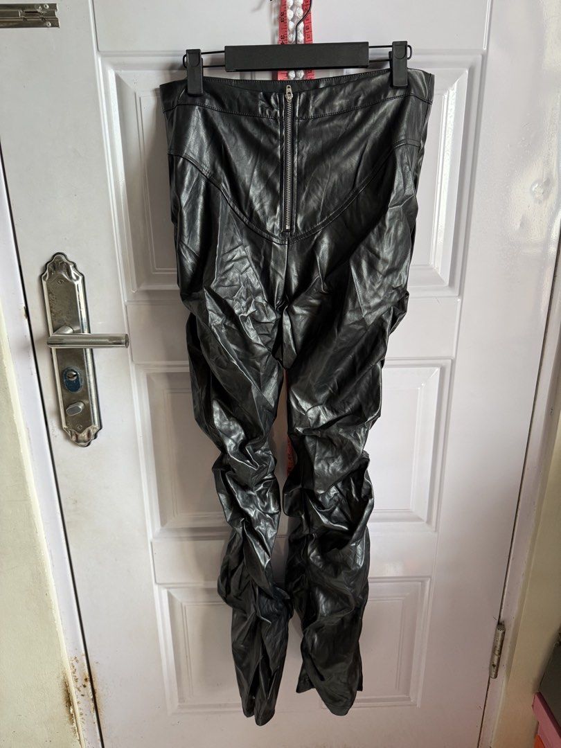 SHEIN Leather Pants (Category: Other Bottoms) located in Las Pinas. Submitted by sellerkjb (Listing ID 1463819577, Image 3). Description: BRAND NEW LAST PRICE POSTED PETITE LARGE ON TAG.
