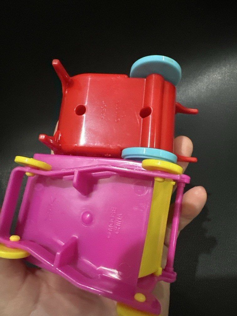 Shopkins Pushcart (take all) ONLY (Category: Kids Toys) located in Manila. Submitted by krystalchewey_ (Listing ID 1463836925, Image 2). Description: Used Actual Photo Posted 250php AS PACK ONLY MOOSE .
