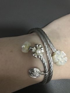 (Category: ) located in . Submitted by thegfstore (Listing ID 1463790844, Image 1). Description: .