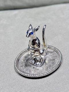 (Category: ) located in . Submitted by annebydesign (Listing ID 1463824487, Image 1). Description: .