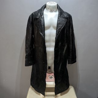 (Category: ) located in . Submitted by jdwinthriftsshopph (Listing ID 1463909127, Image 1). Description: .