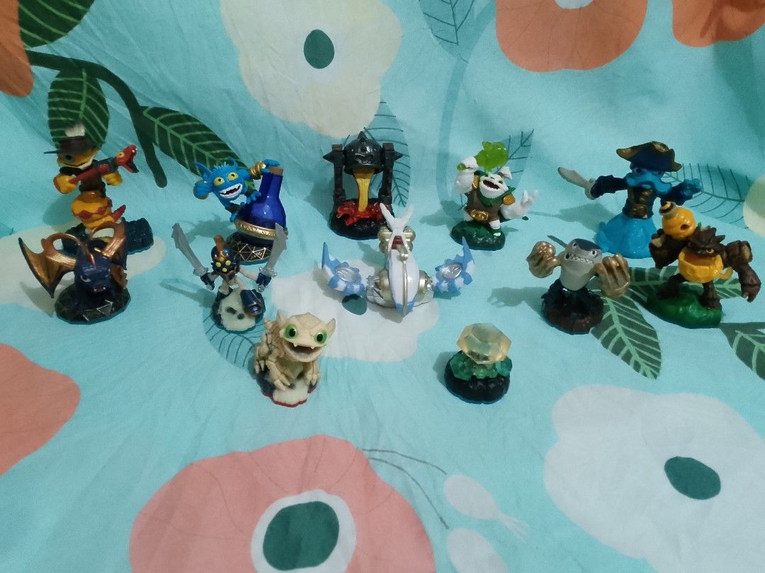 SKYLANDER (Category: Action & Battle Toys) located in Pulilan. Submitted by ginacunanan (Listing ID 1463882751, Image 3). Description: SKYLANDER action figures we sell separate or bundles.