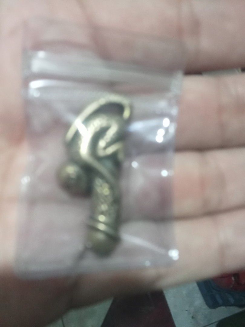 Small souvineer half inch (Category: Everything Else Others) located in Paranaque City. Submitted by dimaguilaa94969 (Listing ID 1463859515, Image 1). Description: pm if int little souvineer pm if int 09260966619.