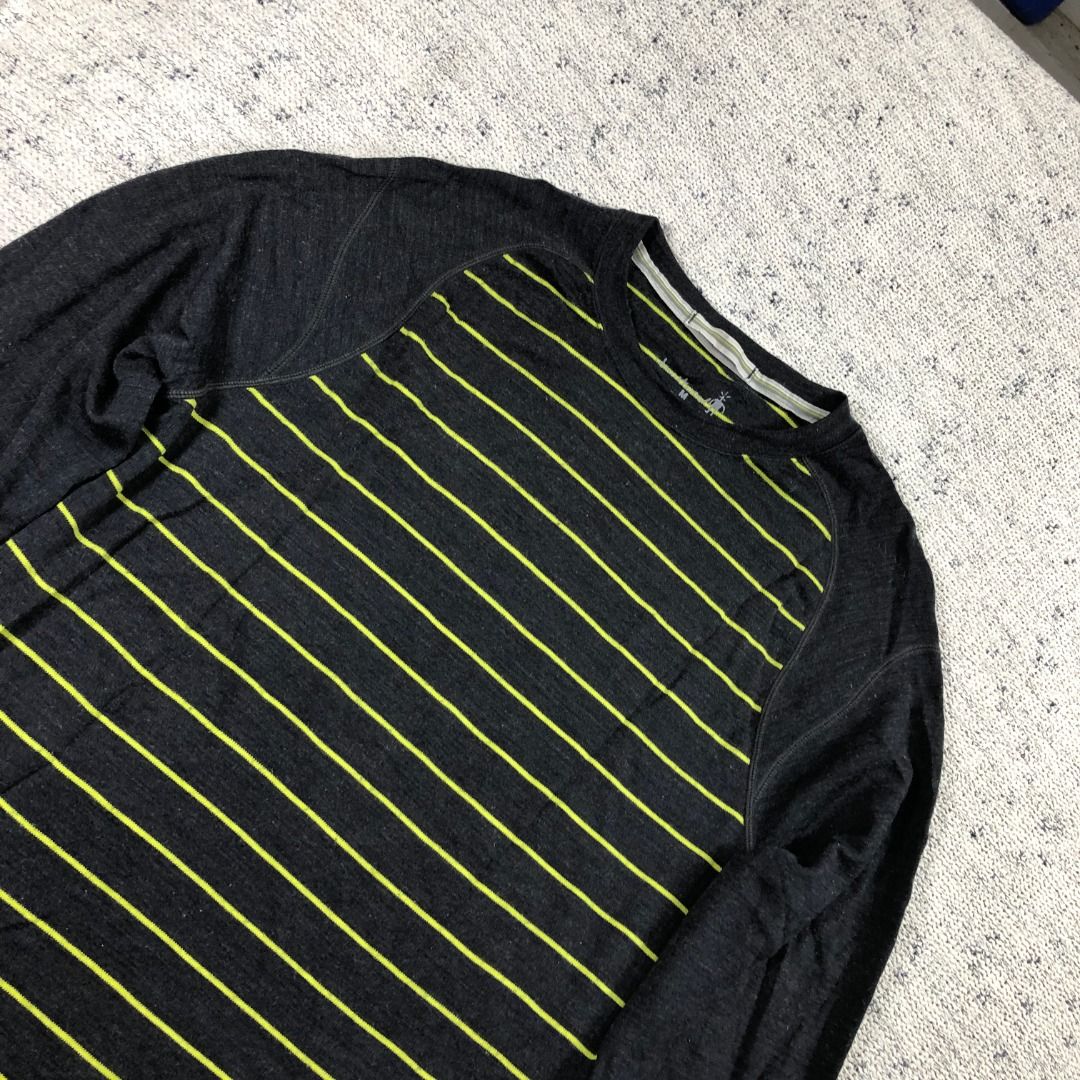SMARTWOOL Merino 100% Wool Striped Base Layer Long-Sleeve Shirt Medium (Category: Activewear) located in Santa Rosa. Submitted by sergids (Listing ID 1463750222, Image 1). Description: SMARTWOOL Merino 100% Wool Striped Base Layer Long-Sleeve Shirt Medium Check fitting tops to ensure this fits you. Dimensions below are exact measurements, see pics as well for comparison. 9/10 Condition and Colorway Dimensions: Check pic slide for actual size and 