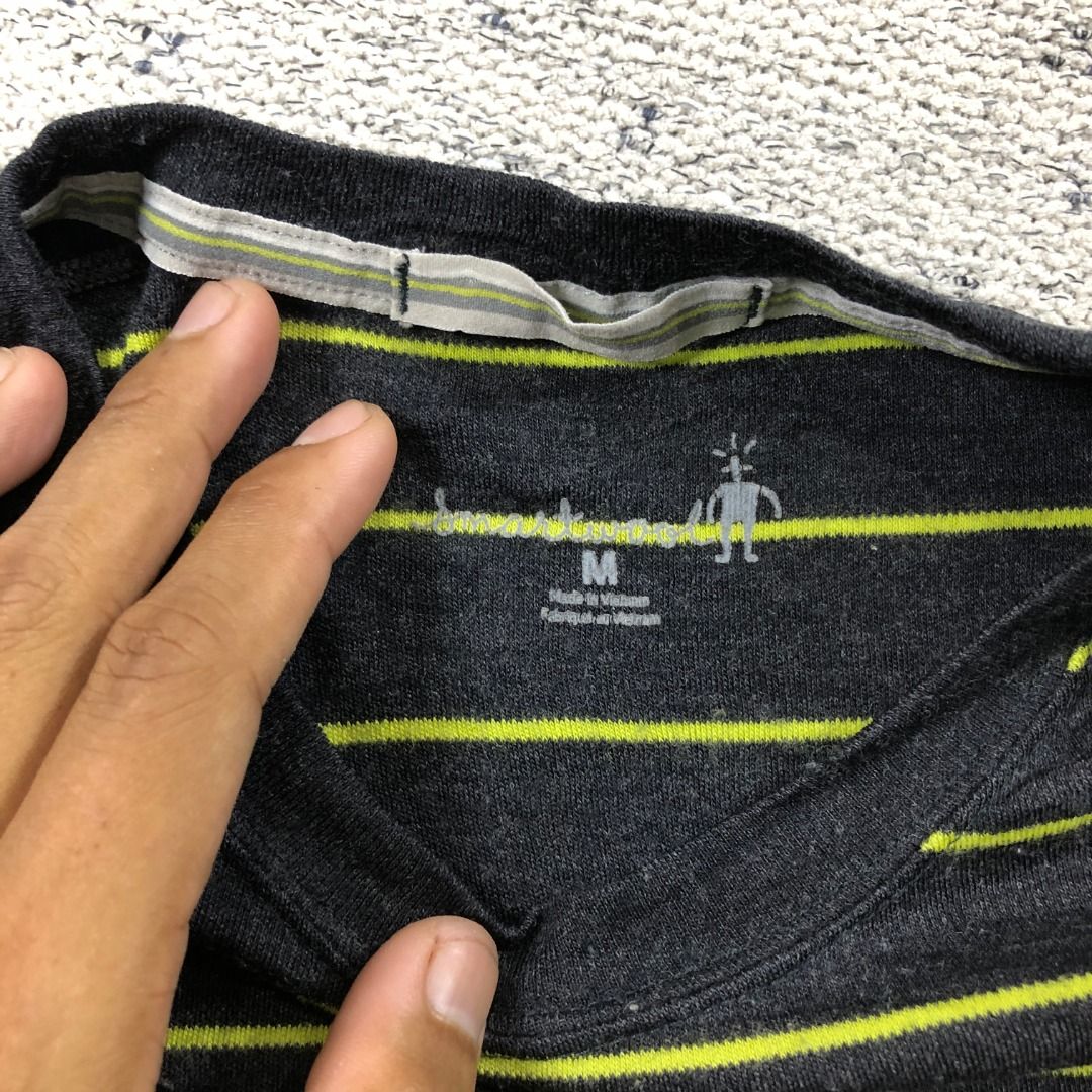 SMARTWOOL Merino 100% Wool Striped Base Layer Long-Sleeve Shirt Medium (Category: Activewear) located in Santa Rosa. Submitted by sergids (Listing ID 1463750222, Image 3). Description: SMARTWOOL Merino 100% Wool Striped Base Layer Long-Sleeve Shirt Medium Check fitting tops to ensure this fits you. Dimensions below are exact measurements, see pics as well for comparison. 9/10 Condition and Colorway Dimensions: Check pic slide for actual size and 