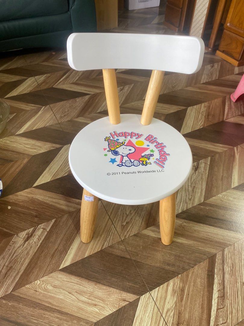 Snoopy Kids Chair (Category: Kids Tables & Chairs) located in Carmona. Submitted by myy_yy (Listing ID 1463807385, Image 2). Description: .