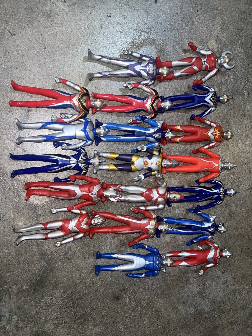 SOFUBI ULTRMAN (Category: Figurines & Statues) located in Kuala Langat. Submitted by aidiil_ikmal (Listing ID 1463766352, Image 3). Description: Each rm 15 Saiz 6.5.