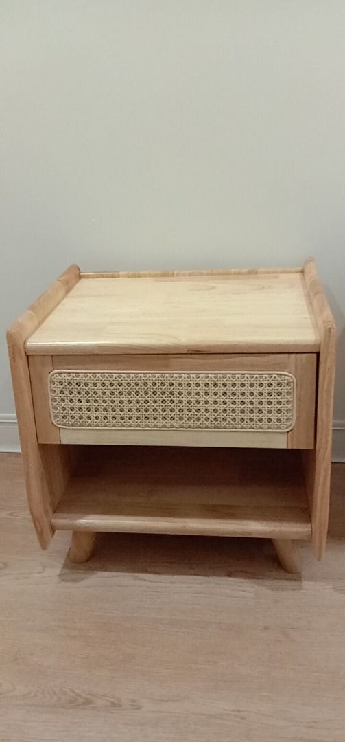 Solid Rubberwood Bedside Table – 40cm (Category: Tables & Sets) located in Caloocan City. Submitted by lyyyzzzz (Listing ID 1463815553, Image 1). Description: Solid Rubberwood Bedside Table Perfect for bedrooms, guest rooms, and small spaces. Made from solid Thailand rubberwood that is treated and termite-free for durability and long-lasting use. Features: • Solid Thailand rubberwood • Treated & termite-free • 40cm size • Spacious storage compart