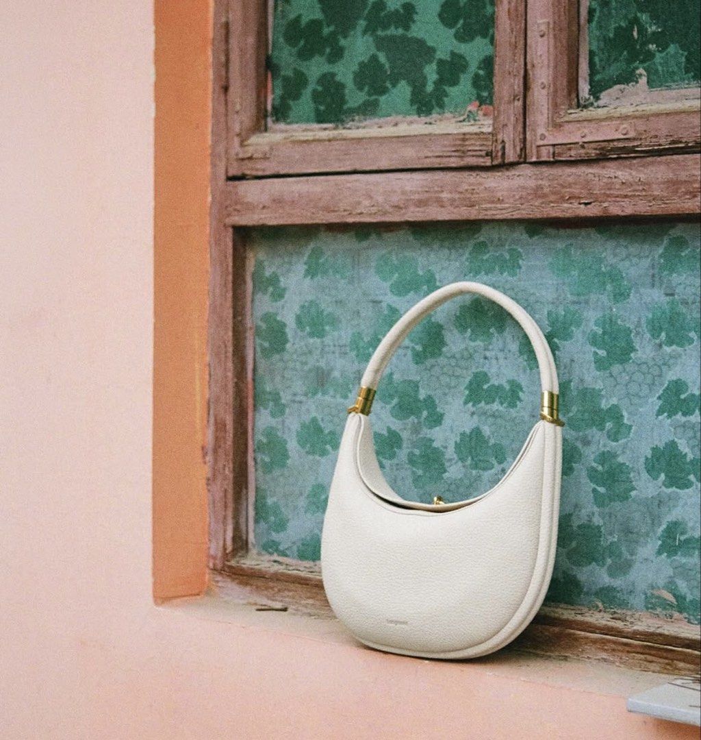 SONGMONT PASABUY (Category: Purses & Pouches) located in Tarlac. Submitted by klossycates (Listing ID 1463794925, Image 2). Description: I’ll be flying to Thailand soon! 🇹🇭 If anyone wants to pasabuy, just send me a screenshot of the item and we’ll start from there :)) Save on shipping + customs fees if you order online- trust me, been there 😂 Perfect for Christmas gifts too! .