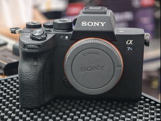 （分類：）位於 。 由 camsquare 提交（商品編號 1463825412，圖片 1）。簡介： 。