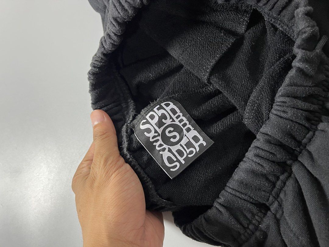 SP5DER (Category: Tshirts & Polo Shirts ) located in Mabalacat. Submitted by GOTGAMETHRIFT (Listing ID 1463827656, Image 3). Description: SP5DER EXCELLENT CONDITION 9.5/10 COLOR RATE 26 WAIST 38 LENGTH (STRETCHABLE) 650+SF.