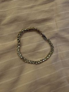 (Category: ) located in . Submitted by yippieyapper (Listing ID 1463921953, Image 1). Description: .