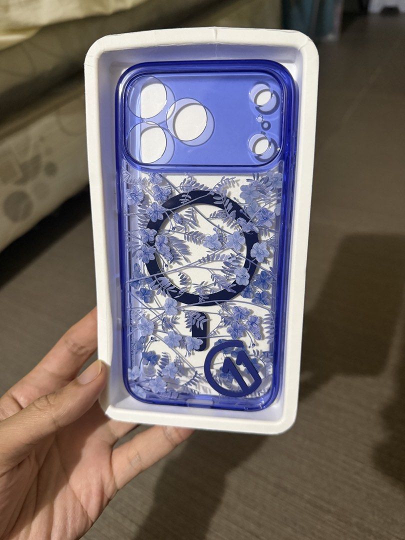 Spigen C11 Cobalt Spring Edition (17 Pro Max) (Category: Cases & Sleeves) located in San Mateo. Submitted by randomZale (Listing ID 1463925850, Image 1). Description: pm for more pics and info.