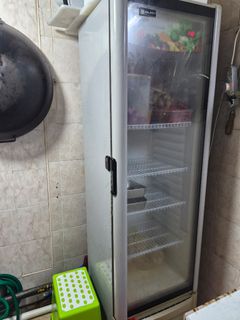 (Category: ) located in . Submitted by nikivelvert (Listing ID 1463802352, Image 1). Description: .