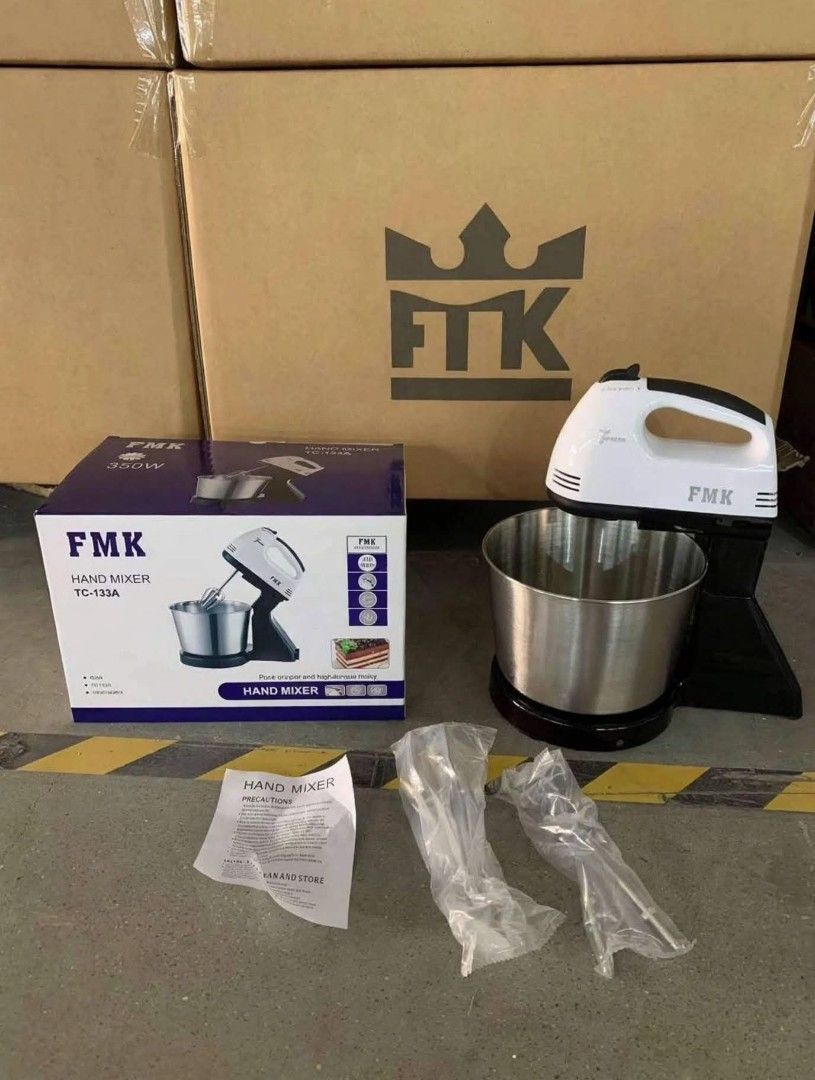 Stand mixer with bowl (Category: Hand & Stand Mixers) located in Manila. Submitted by yzlshop (Listing ID 1463759241, Image 1). Description: .