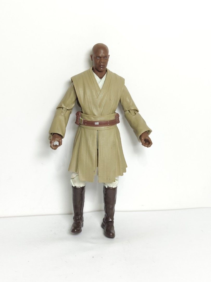 Star Wars Mace Windu Action Figure (Category: Figurines & Statues) located in Abucay. Submitted by lxtoyverse (Listing ID 1463934220, Image 1). Description: - Star Wars Mace Windu action figure - Features iconic Jedi robes and boots - Poseable for dynamic display - Essential addition for any Star Wars collector.