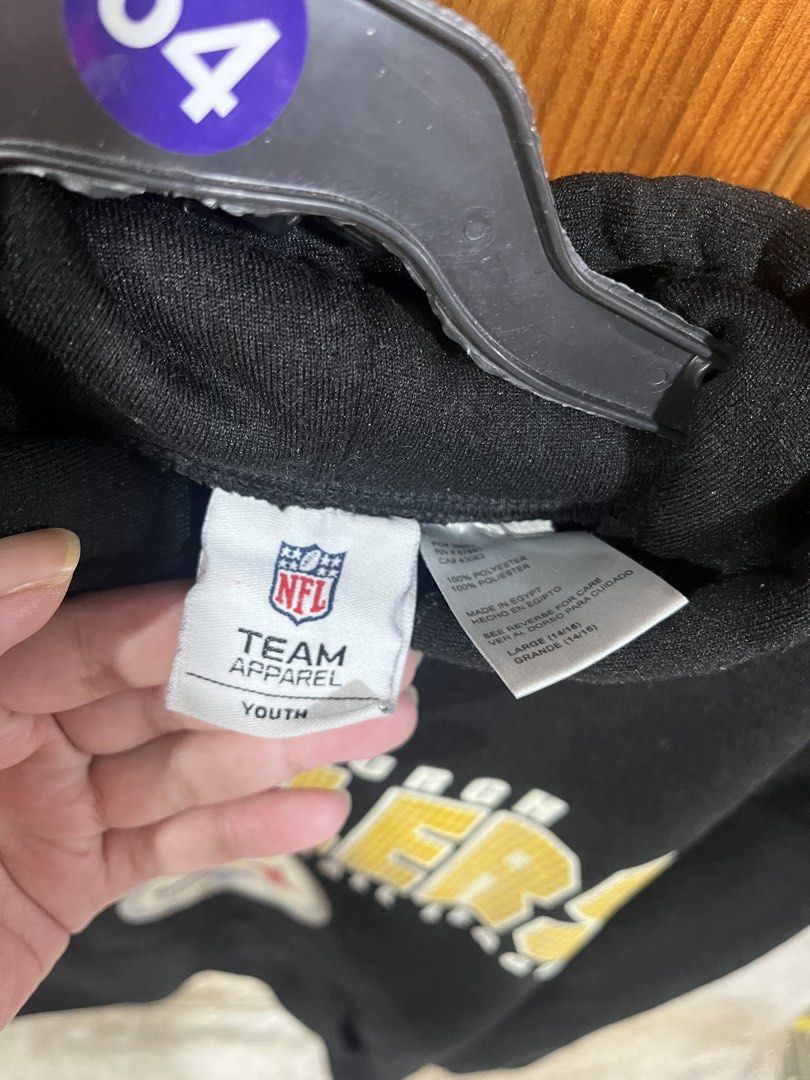 STEELERS Hoodie (Category: Babies & Kids Fashion) located in Baguio. Submitted by subcode_2600 (Listing ID 1463908167, Image 3). Description: Other details included in the pictures Do not hesitate to message us for questions. Thank you! .