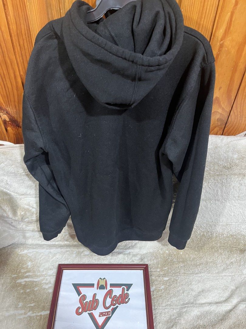 STEELERS Hoodie (Category: Babies & Kids Fashion) located in Baguio. Submitted by subcode_2600 (Listing ID 1463908167, Image 2). Description: Other details included in the pictures Do not hesitate to message us for questions. Thank you! .