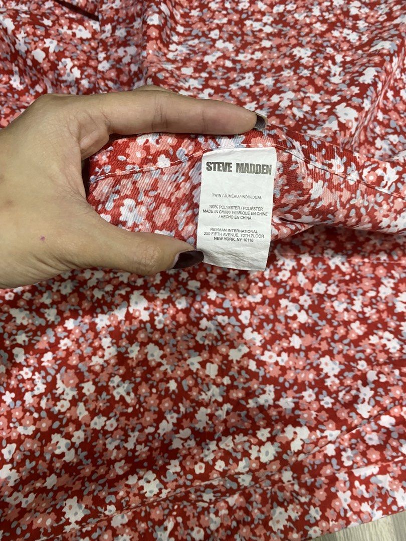 Steve Madden Curtain (Category: Curtains & Blinds) located in Manila. Submitted by pc.thrift (Listing ID 1463832806, Image 2). Description: .