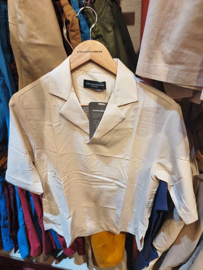 Straightforward polo (Category: Tshirts & Polo Shirts ) located in Manila. Submitted by chocolatesundaeee (Listing ID 1463850127, Image 1). Description: Rfs: wrong size Bilihin niyo na babalik ksi ako para sa tamang size na salamat.