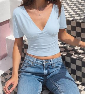 (Category: ) located in . Submitted by clothes_rack (Listing ID 1463884410, Image 1). Description: .