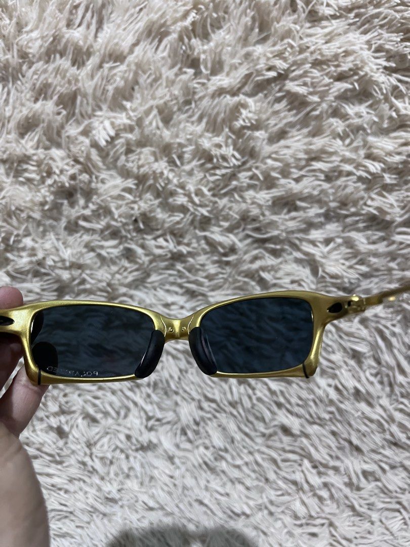 SUN GLASSES (Category: Sunglasses & Eyewear) located in Kabankalan. Submitted by miaangelar73343 (Listing ID 1463871373, Image 3). Description: EYE GLASSES.