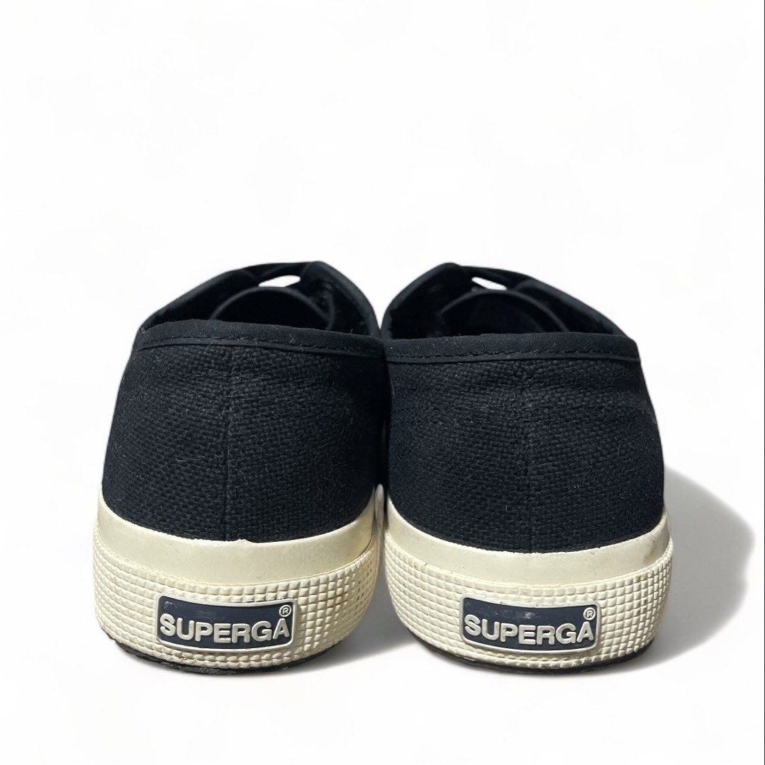 Superga 2750 Cotu (Category: Sneakers) located in Manila. Submitted by jepjepjooray (Listing ID 1463787355, Image 3). Description: Superga 2750 Cotu Size 39, US 8 (women), US 6.5 (men), 24.98 cm Black/white Excellent condition No issues Personal pair, not thrifted P1,250 FREE SHIPPING Location: Sta. Cruz, Manila.