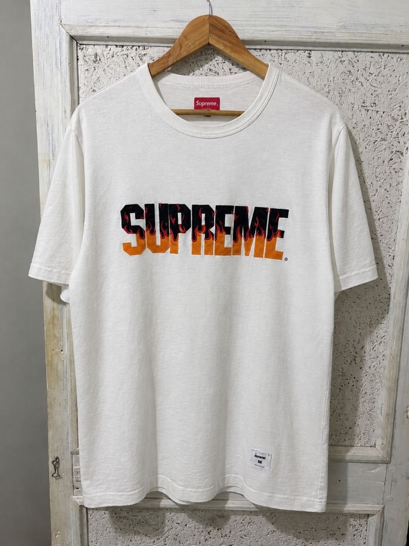 Supreme Flame - FW19 (Category: Announcements) located in Caloocan City. Submitted by blackrainxd (Listing ID 1463870245, Image 1). Description: Excellent Condition Size M on tag Width 22 Length 29 Color rate 9/10 Small lints 2500 shipped Tuguegarao City, Cagayan 📍.