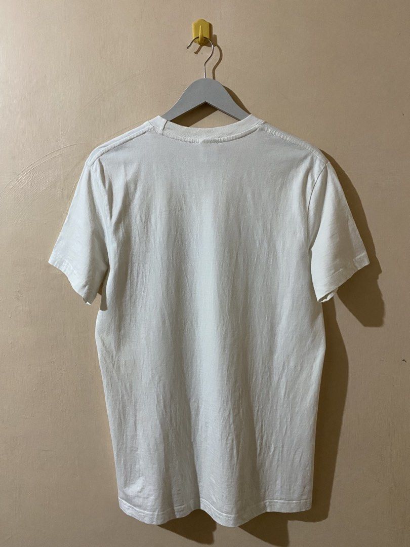 Supreme Smoke Tee 2019 Fall/Winter Collection (Category: Luxury Apparel) located in Naga. Submitted by trashfinds (Listing ID 1463936982, Image 2). Description: Size: M on tag Length: 29” Width: 19.5” Color rate: 9/10 Issue: none Need wash .