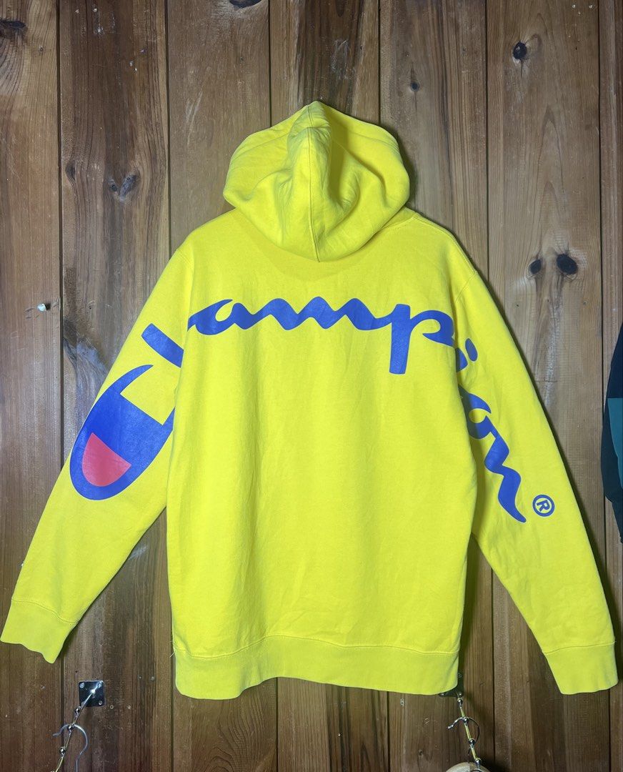 Supreme X Champion Hoodie (Category: Coats, Jackets and Outerwear) located in Baguio. Submitted by kAzuMi41 (Listing ID 1463890018, Image 2). Description: Supreme X Champion Hoodie XL Size .
