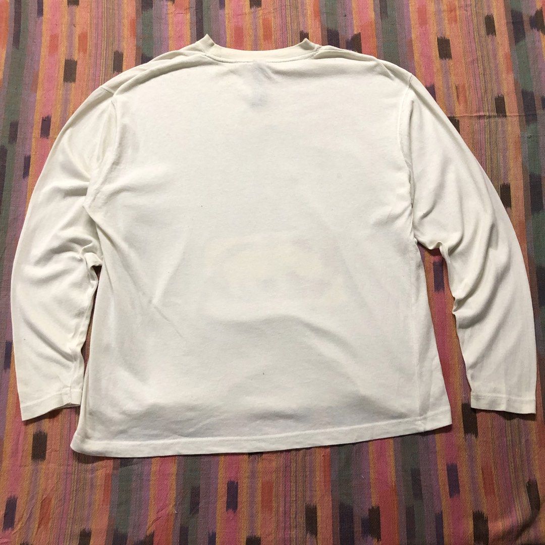 Sweatshirt ecko function (Category: Hoodies) located in Sungai Petani. Submitted by tokosarwajagat (Listing ID 1463781709, Image 2). Description: Condition cantik. Print tiada crack. Saiz M .