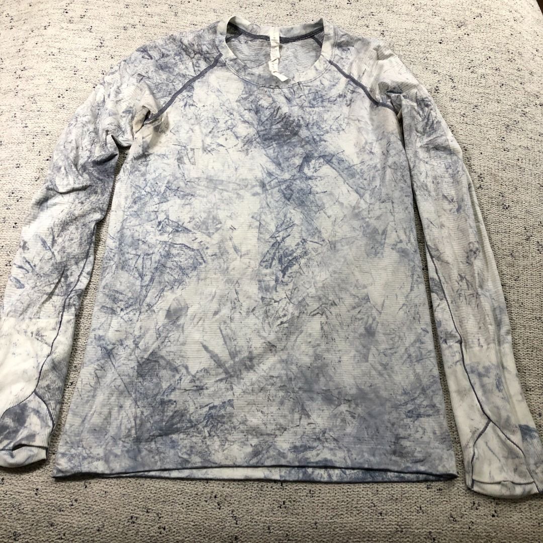 Swiftly Tech Long Sleeve 2.0 Wash Size 8 (Category: Activewear) located in Santa Rosa. Submitted by sergids (Listing ID 1463750496, Image 3). Description: Swiftly Tech Long Sleeve 2.0 Wash Size 8 Check fitting tops to ensure this fits you. Dimensions below are exact measurements, see pics as well for comparison. 8/10 Condition and Colorway stains see last pic Dimensions: Check pic slide for actual size and dimensions. J&T or Lalamove only. Busy w