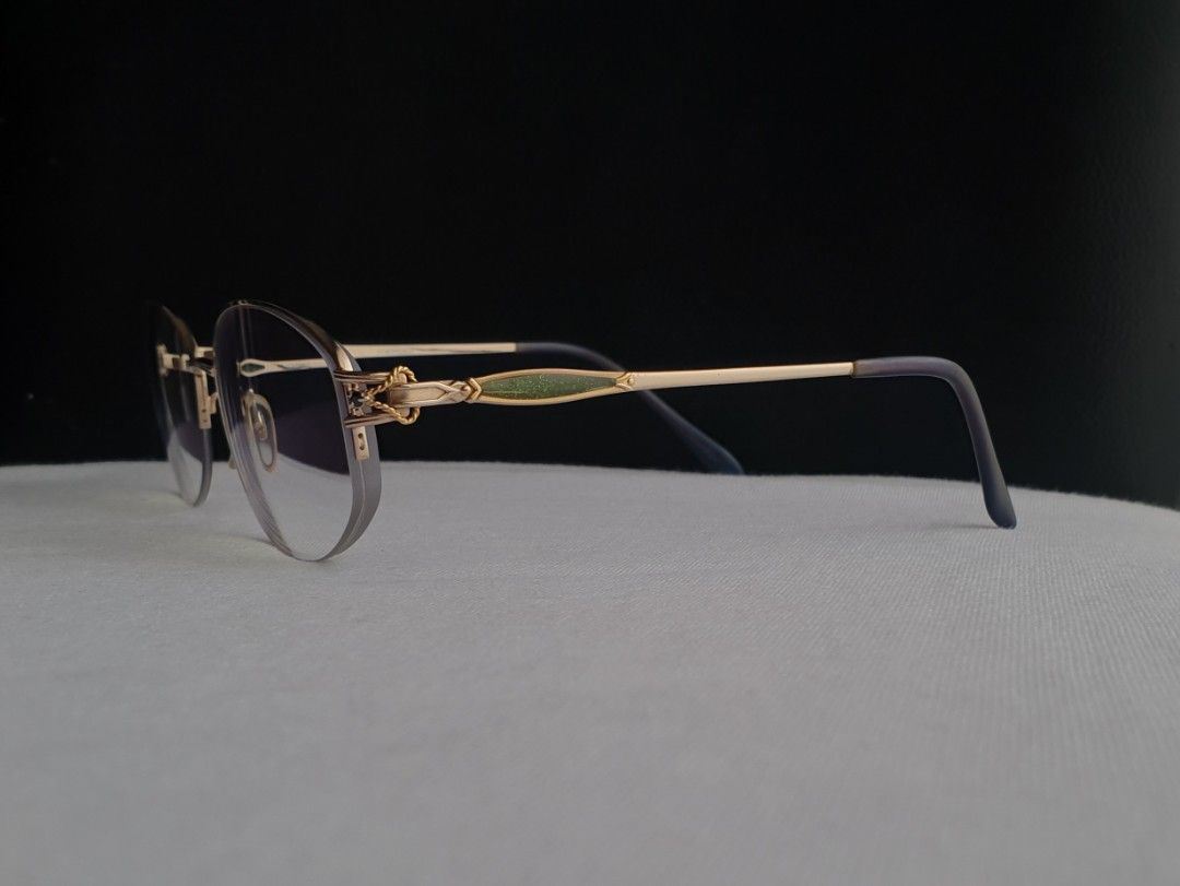 Symphonie Half-rim Eyeglass Frame (Category: Sunglasses & Eyewear) located in Quezon City. Submitted by WasalakTwo (Listing ID 1463929995, Image 1). Description: Bought in Japan Durable and high quality Goodcondition Clean and presentable Lens are graded, but replaceable Open for delivery nationwide Front Width 13.3cm Front Height 4cm.