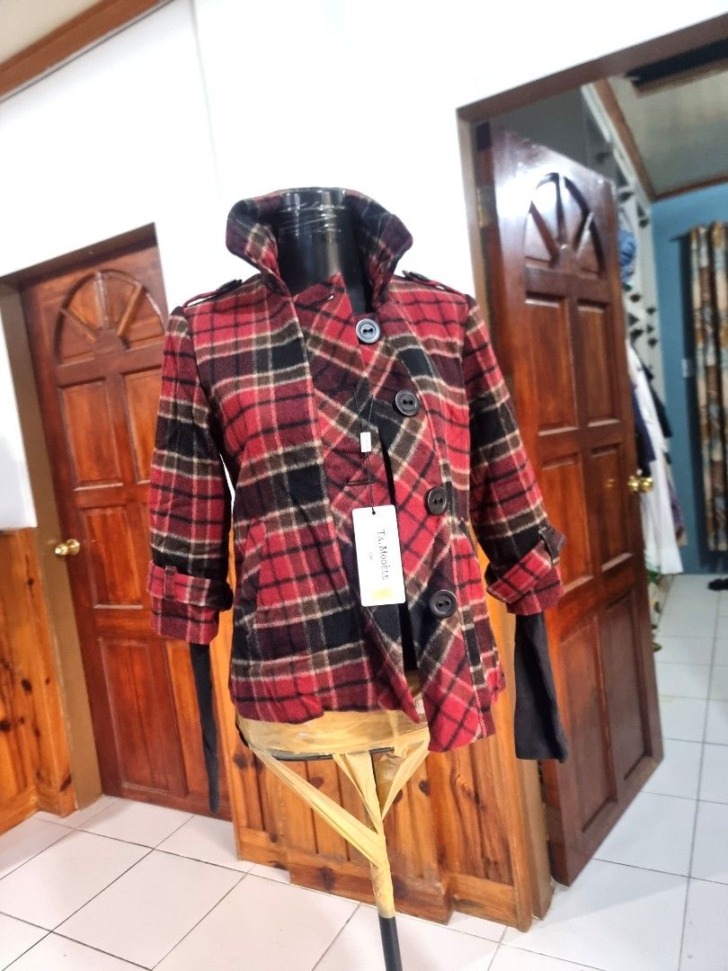 TA modele paris wool jacket size S to M bnew (Category: Coats, Jackets and Outerwear) located in La Trinidad. Submitted by designeritems2000 (Listing ID 1463793924, Image 3). Description: .