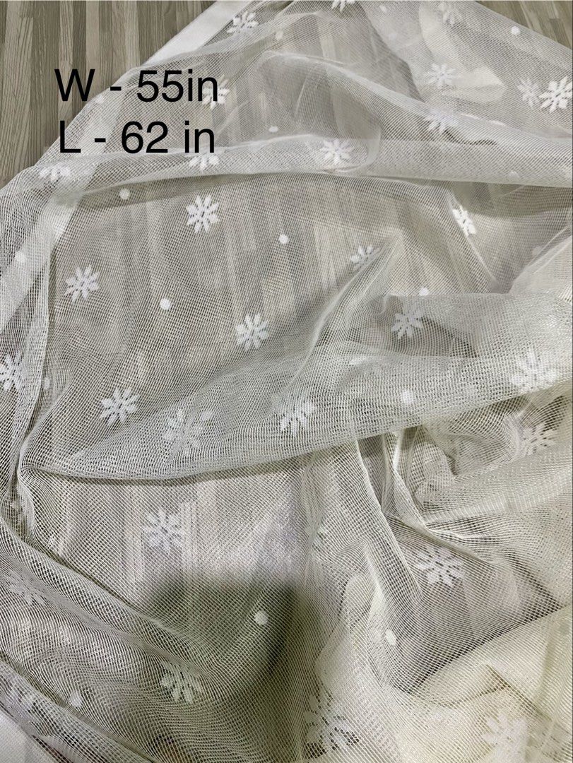 Table cloth (Category: Table Linen & Textiles) located in Manila. Submitted by pc.thrift (Listing ID 1463832690, Image 1). Description: .