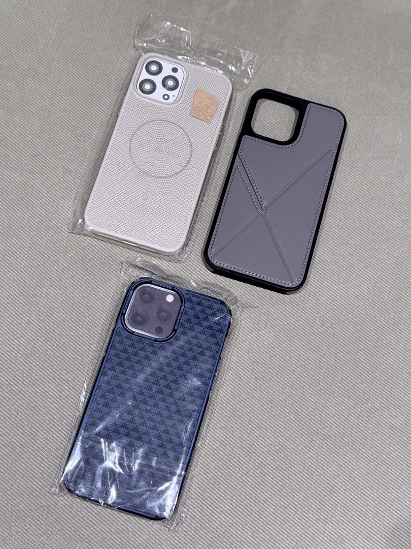 Take all iPhone 13pro max phone case (Category: Cases & Sleeves) located in Taguig. Submitted by annebydesign (Listing ID 1463827194, Image 1). Description: Hi all. Selling all these prelove IPhone 13Pro max phone case for ₱300 •All brand new. Bought in Greenhills for 250 each something- dinala s US as pasalubong kaso ndi feel so I brought it back with me hehehe sayang eh Loc: Taguig BGC Mop: GCash/ Bank transfer/ COD Mop: Courier/ Rider pick up.