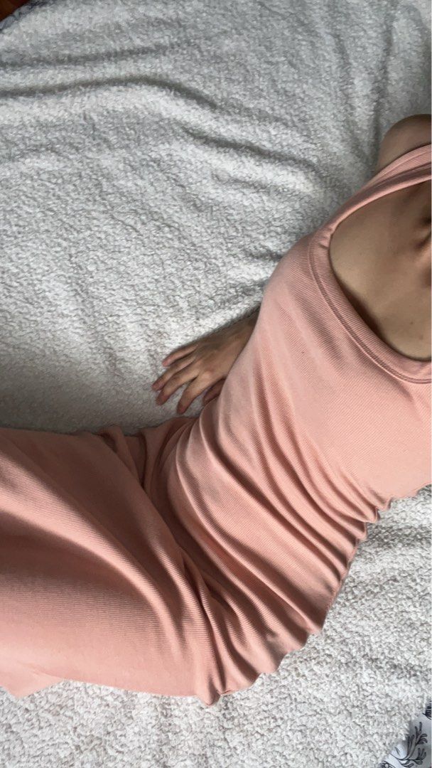 Tamnoon Peach Dress (Category: Dresses) located in Cauayan City . Submitted by declutterdarling (Listing ID 1463831481, Image 2). Description: 🧺FITS XS-S ❤️Reason for selling: Decluttering 📦Delivery fee: Shouldered by the buyer 👗Actual item shown in the photos ! Please check the size and details carefully before purchasing. 🧾 MOP: GCASH ONLY Message me if interested! INSTA: ___kambal.