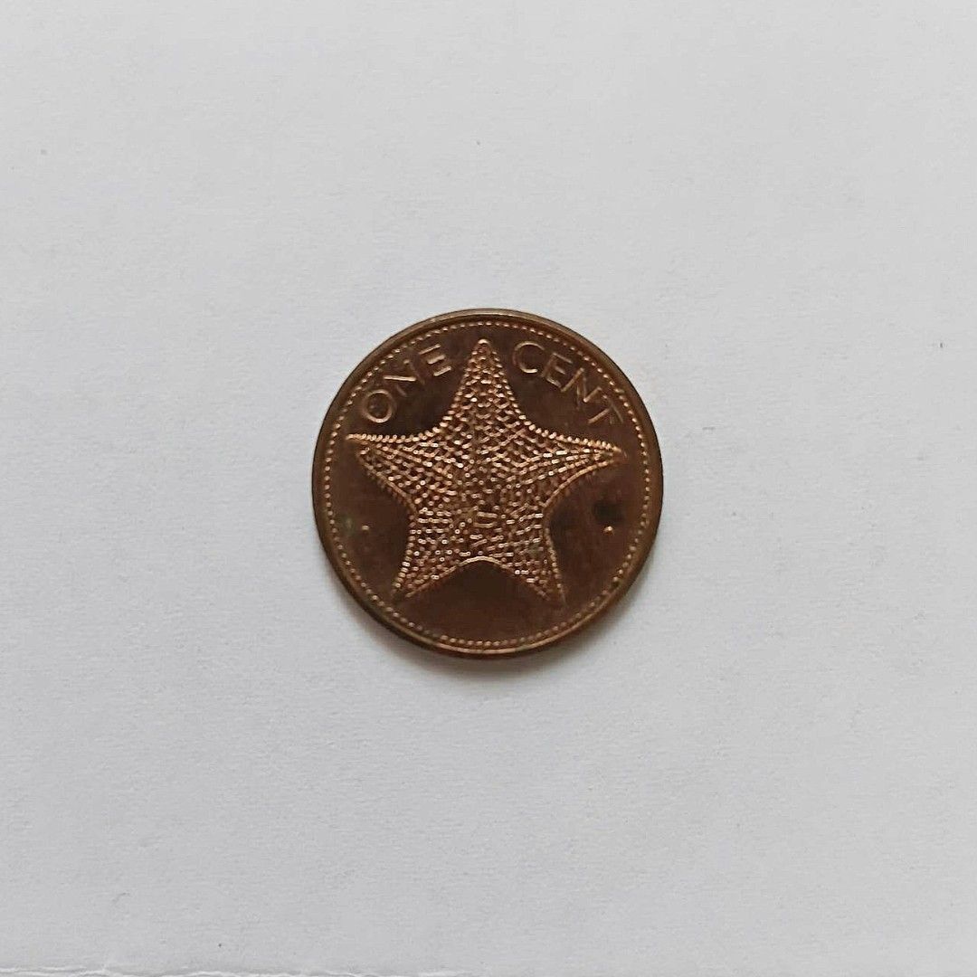 The Bahamas 1 Cent Coin 2004 (Category: Currency) located in Bacoor. Submitted by hazirannei (Listing ID 1463890379, Image 1). Description: - One cent coin from The Bahamas - Dated 2004 - Features a starfish design - Reverse side shows the coat of arms - Ideal for coin collectors - Makes a unique souvenir RfS: Decluttering MoP: GCash MoD: LBC, J&T Express or Buyer's preferred Courier if thru online booking. Shipping Fee at Buyer's expense. Note: 