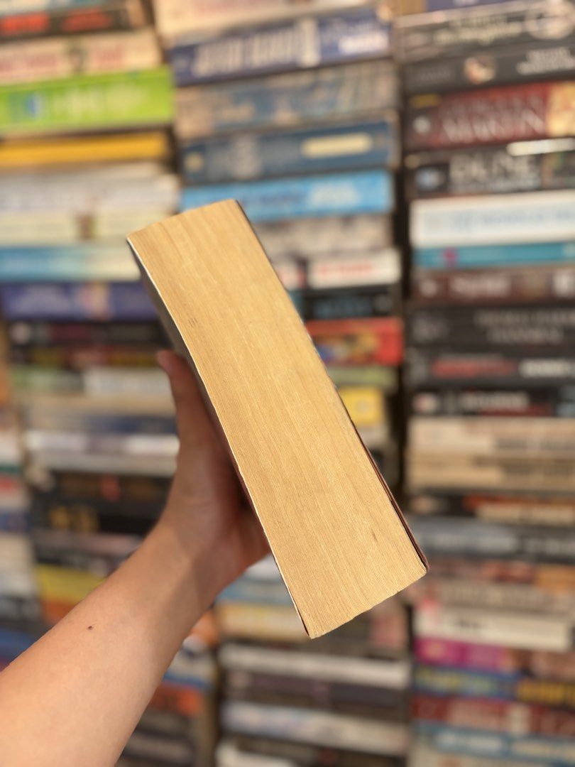 The Bone Tree by Greg Iles Novel (Category: Storybooks) located in Calamba. Submitted by ealectrice27 (Listing ID 1463935961, Image 3). Description: Mode of Payment: Gcash, PNB, Maribank Mode of Delivery: Jnt, Lbc, Lalamove Meet up/Pick up: Anywhere around Calamba .