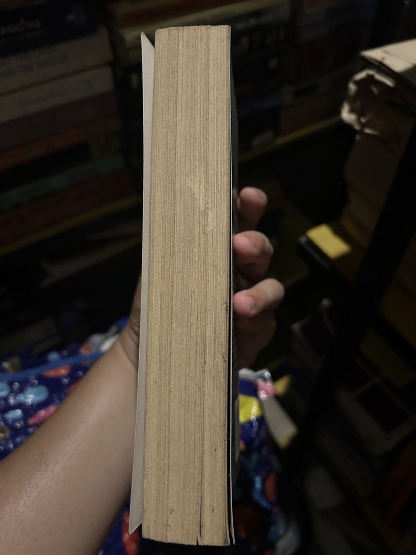 The Kite Runner by Khaled Hosseini (Category: Storybooks) located in Naga. Submitted by aroaldaw (Listing ID 1463744257, Image 3). Description: With marks on paper (see photos for reference).