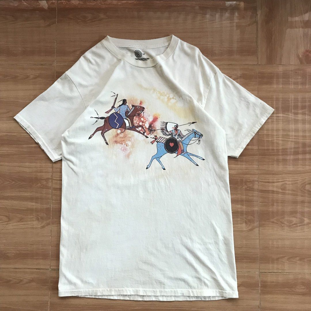 The Mountain Arizona Shirt (Category: Tshirts & Polo Shirts ) located in Cebu City. Submitted by whytruekoy (Listing ID 1463747061, Image 2). Description: The Mountain Arizona Shirt Authentic Size Medium W / 19 L / 28 Excellent.