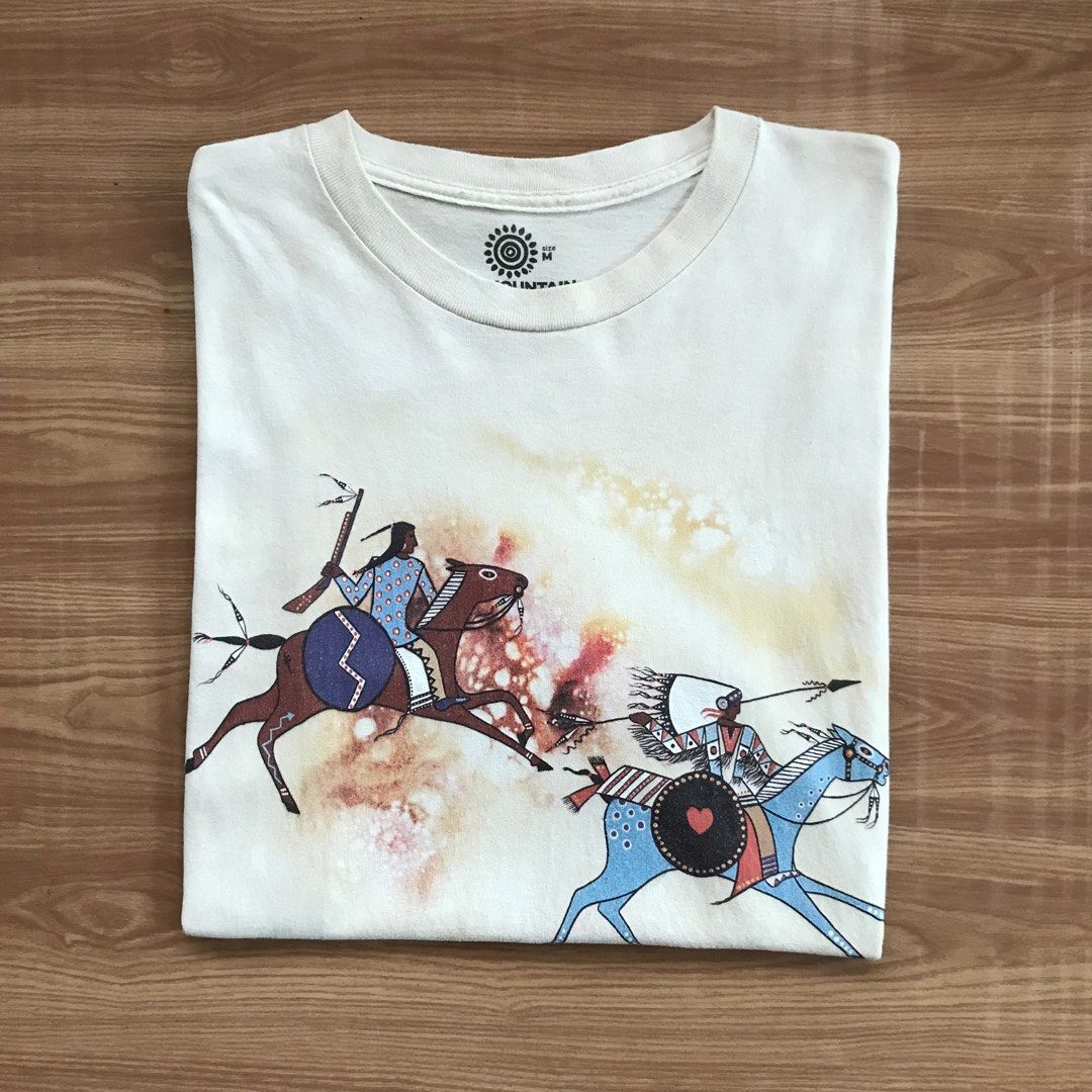 The Mountain Arizona Shirt (Category: Tshirts & Polo Shirts ) located in Cebu City. Submitted by whytruekoy (Listing ID 1463747061, Image 1). Description: The Mountain Arizona Shirt Authentic Size Medium W / 19 L / 28 Excellent.