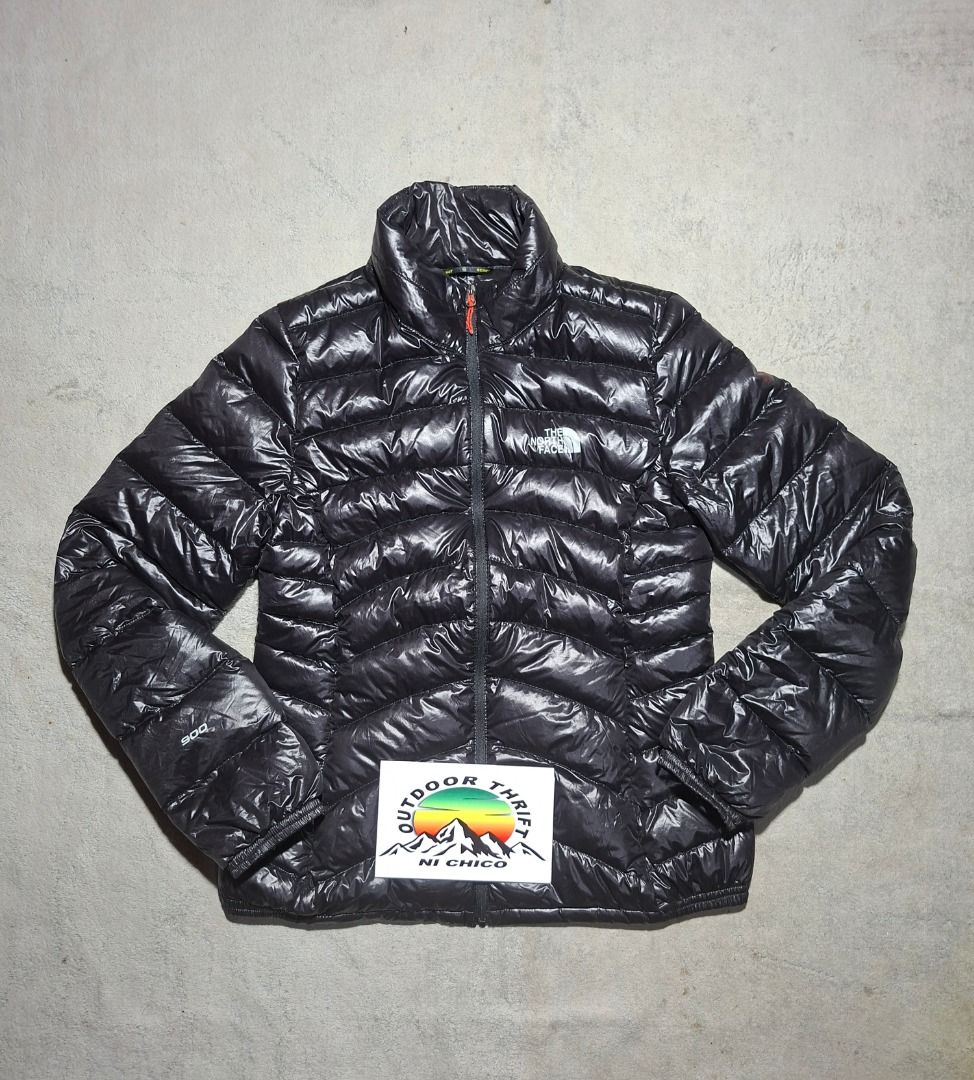 The North Face Summit Series 800 Fill Down Jacket M/W (Category: Activewear) located in Caloocan City. Submitted by drgrafs_75 (Listing ID 1463762207, Image 1). Description: - The North Face Summit Series Puffer Jacket - Women's Size M - 800 Fill Down Insulation - Pertex Quantum Fabric - Lightweight and Warm - Ideal for Cold Weather Adventures - Front Zip Closure - Elastic Cuffs.