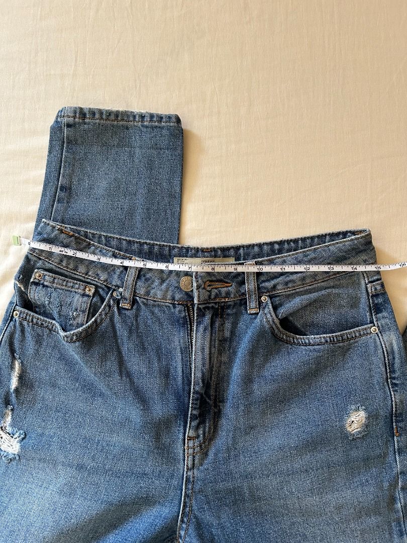 Topshop Mom Jeans (Category: Jeans) located in Batangas. Submitted by dusclutter (Listing ID 1463776198, Image 3). Description: RFS: decluttering No issues Loc: Sto tomas, Batangas MOP: Maribank / Gcash / Maya / BDO Shipping c/o buyer.