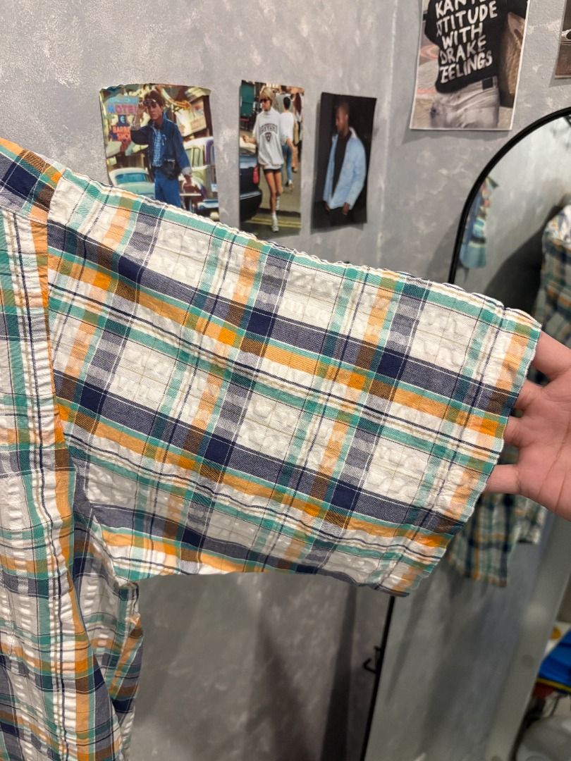 Topvalu Checkered Crop Polo (Category: Tshirts & Polo Shirts ) located in Quezon City. Submitted by outofhabits_store (Listing ID 1463828289, Image 3). Description: Size: Large Width: 23.5 inches Length: 24 inches Buy 2 items worth 600 pesos and get them for 1,000 Payment method: GCash Shipping options (shouldered by buyer): J&T 3-7 days, Lalamove or Grab within the day Location: Quezon City Please manage your expectations as this item is not bra